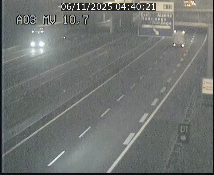 Traffic live webcam Luxembourg Croix de Bettembourg - A3 - BK 10.7 - direction France