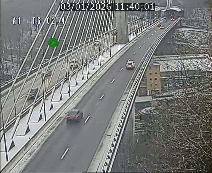 Traffic live webcam Luxembourg Sandweiler - A1 direction Luxembourg-ville - BK 2.4
