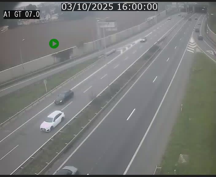 Traffic live webcam Luxembourg Cents - A1 direction Kirchberg - BK 7