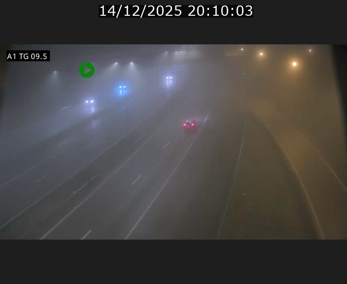 Traffic live webcam Luxembourg Jonction Grünewald - A1 direction Luxembourg-ville - BK 9.5