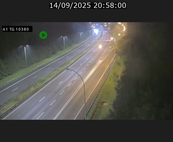 Traffic live webcam Luxembourg Senningerberg - A1 direction Luxembourg Kirchberg - BK 10.3