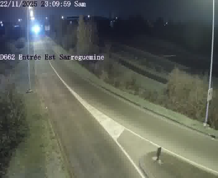 Point de vue trafic déployé sur D662 (France) à Sarreguemines, regardant vers Sarreguemines, aidant conducteurs et services à anticiper les flux.