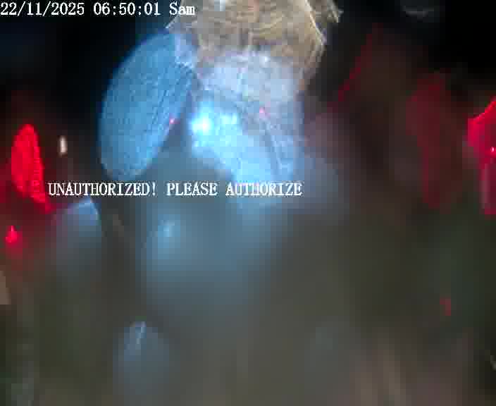 Webcam installée le long de D1 (France) à Ennery, pointée vers Metz, utile pour suivre précisément les conditions de trafic.