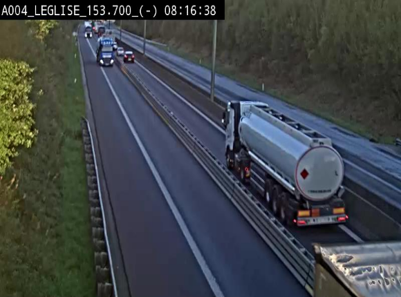 Webcam autoroute A4 (E411-E25) à Léglise, avant la jonction avec la N40. Vue orientée vers Bruxelles