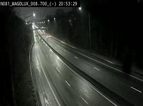 Webcam sur la N81 (E411) à hauteur de la jonction avec la N883. Vue orientée vers Arlon