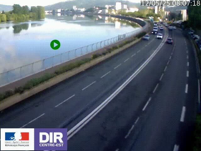 Webcam sur le quai Parjot à Vienne, aux Portes de Lyon, sur la Nationale 7, à la jonction avec le boulevard du Rhône-nord (D1407), caméra orientée vers Lyon