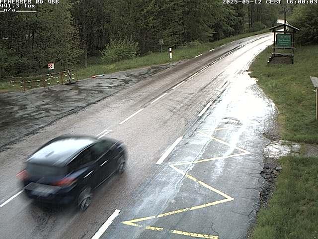 Webcam en haut du col des Fenesses, aussi appelé col du Ménil sur la D486 à 593 mètres d'altitude dans les Vosges