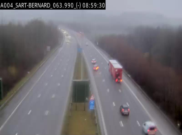 Webcam E411 à hauteur d'Assesse en provenance d'Arlon ou de la N4 vers Namur