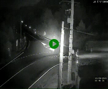 Webcam au carrefour de la croisade, à la jonction entre la N22 et la N320, avant le poste de douane franco-andorrane. Webcam à 1790 mètres d'altitude