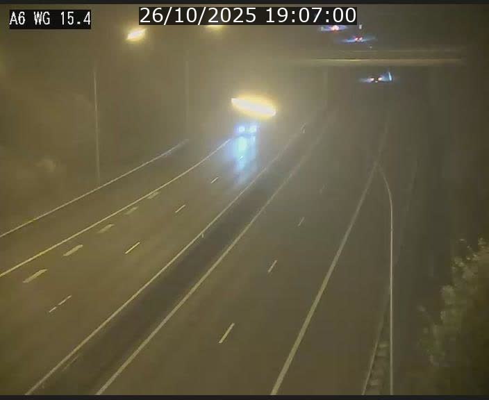 Traffic live webcam Luxembourg Capellen - A6 - BK 15.4 - direction Luxembourg/France/Allemagne