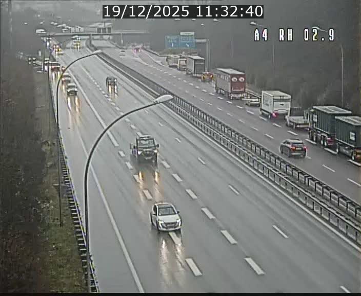 Webcam traffic A4 Luxembourg - BK 2.9 - Croix de Cessange (direction Luxembourg)