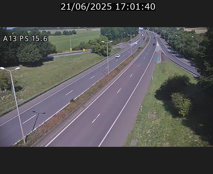 Traffic live webcam Luxembourg Kayl - A13 direction Dudelange - BK 15.6