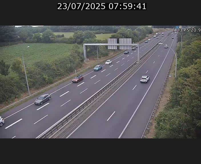 Traffic live webcam Luxembourg Croix de Bettembourg, rond-point d'Hellange - A13 direction Allemagne - BK 20.9