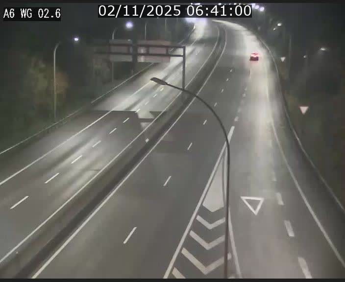 Traffic live webcam Luxembourg Croix de Cessange - A6 - BK 2.6 - direction France/Allemagne