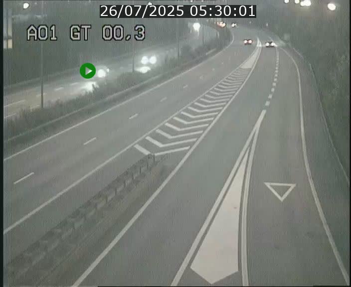 Traffic live webcam Luxembourg Croix de Gasperich - A1 direction Kirchberg - BK 0.3
