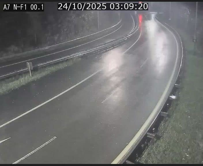 Webcam autoroute Luxembourg A7 située dans la sortie 1 Waldhof, vers la N11, avant le Tunnel Stafelter