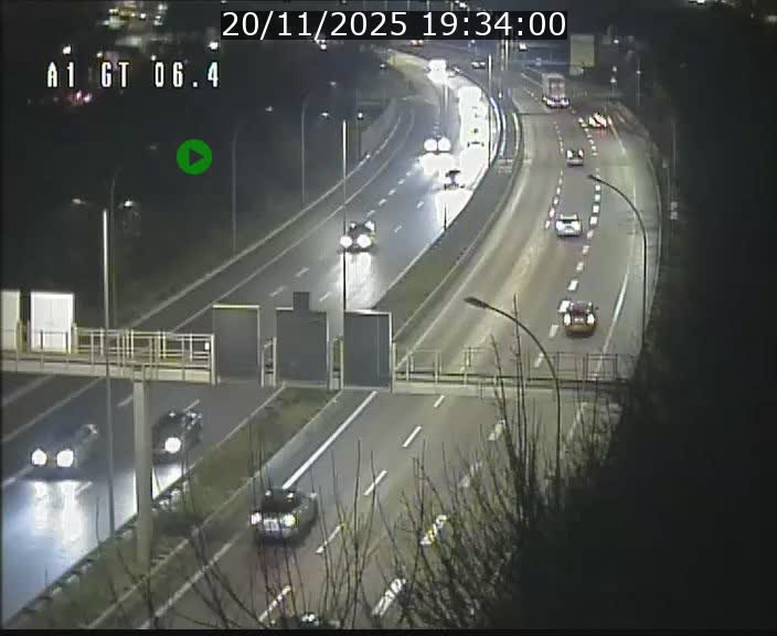 Traffic live webcam Luxembourg Hamm - A1 direction Sandweiler - BK 6.4