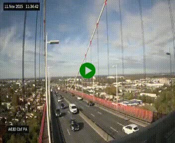 Webcam autoroute sur le périphérique de Bordeaux (A630) au nord de la ville. Caméra située sur le Pont d'Aquitaine.
