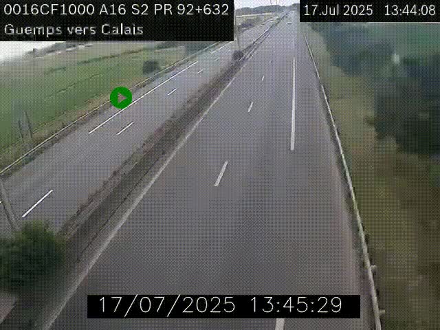 Webcam A16 juste après l'aire de repos d'Offekerque à Guemps. Vue orientée vers Calais
