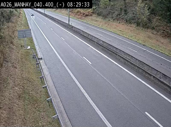 Webcam autoroute A26/E25 à hauteur de Manhay, après la jonction avec la N651 en direction de Liège - BK 40.4