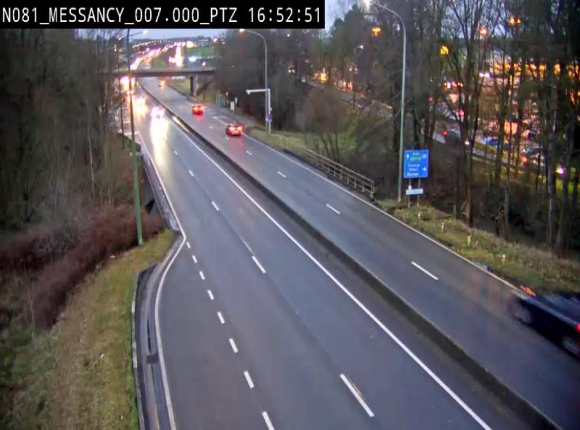 Webcam sur la N81 (E411) à hauteur du Cora Messancy. Vue orientée vers Arlon