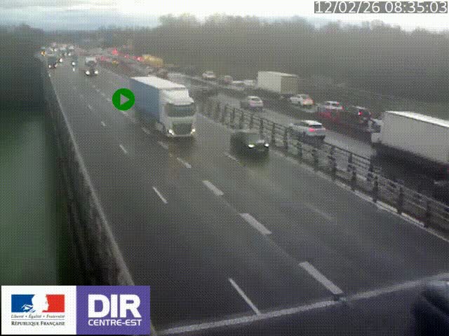 Caméra trafic à la jonction entre l'A46 (Rocade-est de Lyon) et l'A42 à hauteur de Vault-en-Velin en direction de Marseille