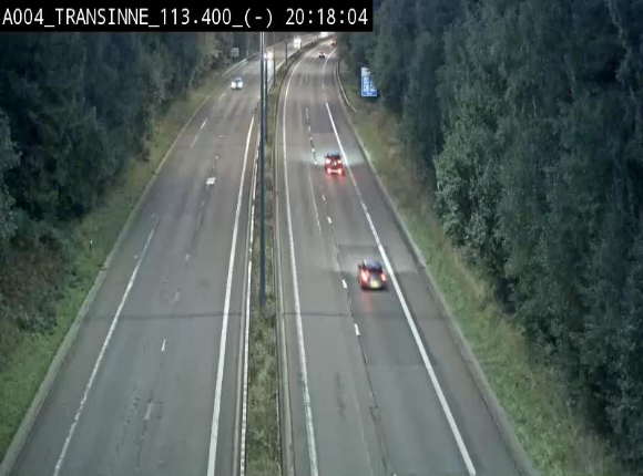 Caméra trafic E411 (A4) - Transinne direction Namur - BK 113.425