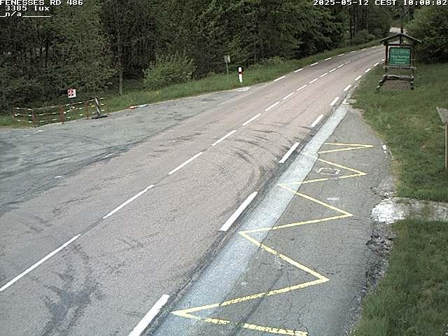 Webcam en haut du col des Fenesses, aussi appelé col du Ménil sur la D486 à 593 mètres d'altitude dans les Vosges