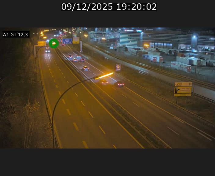 Traffic live webcam Luxembourg Senningerberg - A1 direction Allemagne - BK 12.3