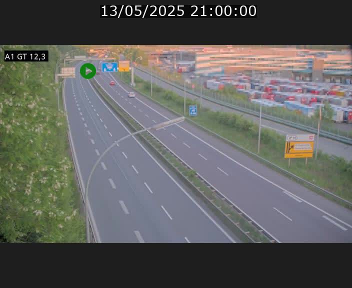 Traffic live webcam Luxembourg Senningerberg - A1 direction Allemagne - BK 12.3