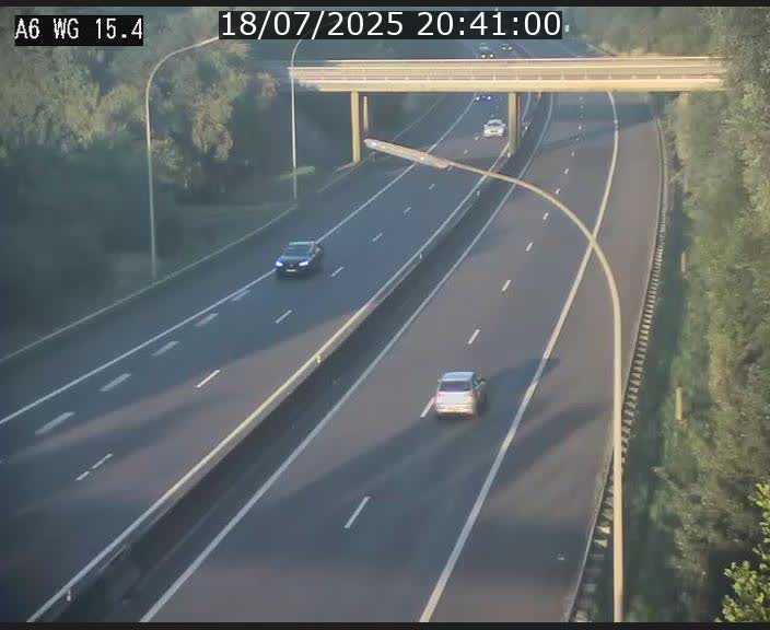 Traffic live webcam Luxembourg Capellen - A6 - BK 15.4 - direction Luxembourg/France/Allemagne
