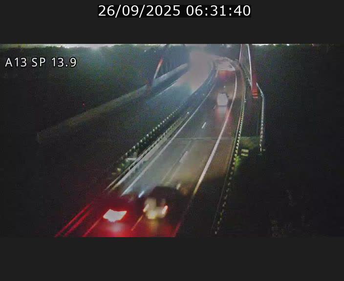 Traffic live webcam Luxembourg Kayl - A13 direction Esch-sur-Alzette/Luxembourg-ville - BK 13.9