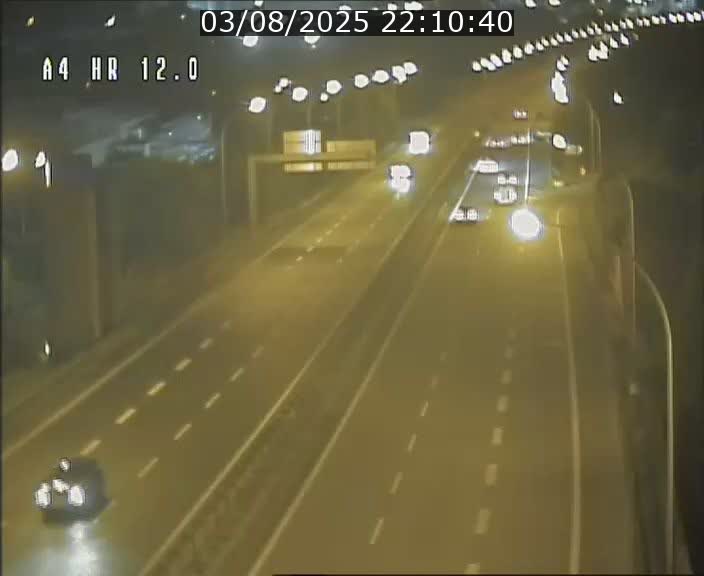 Traffic live webcam Luxembourg Jonction Foetz - A4 - BK 12.0 - direction Esch sur Alzette