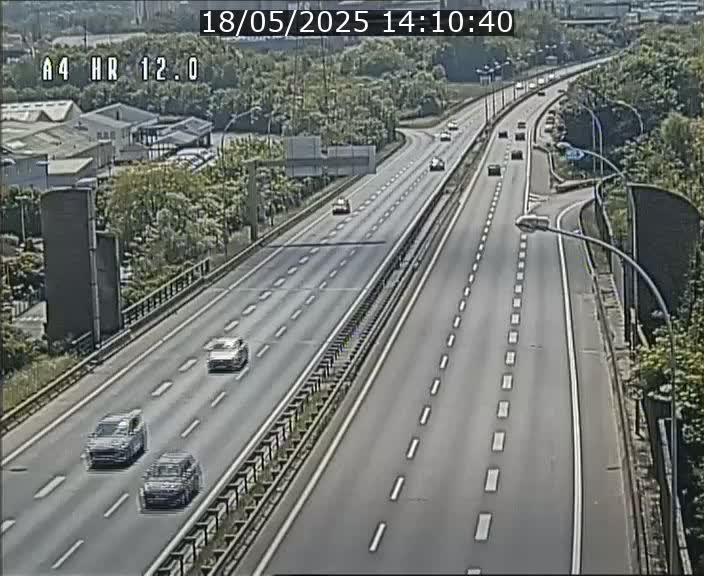 Traffic live webcam Luxembourg Jonction Foetz - A4 - BK 12.0 - direction Esch sur Alzette