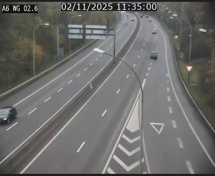 Traffic live webcam Luxembourg Croix de Cessange - A6 - BK 2.6 - direction France/Allemagne