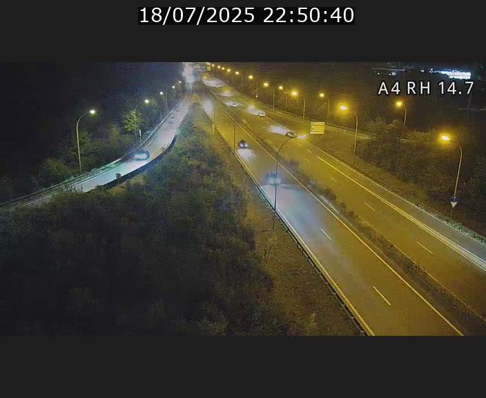 Traffic live webcam Luxembourg Jonction Lankelz - A4 - BK 14.7 - direction Luxembourg
