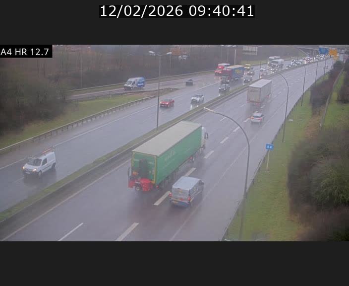 Traffic live webcam Luxembourg Esch sur Alzette - A4 - BK 12.7 - direction Esch-Belval