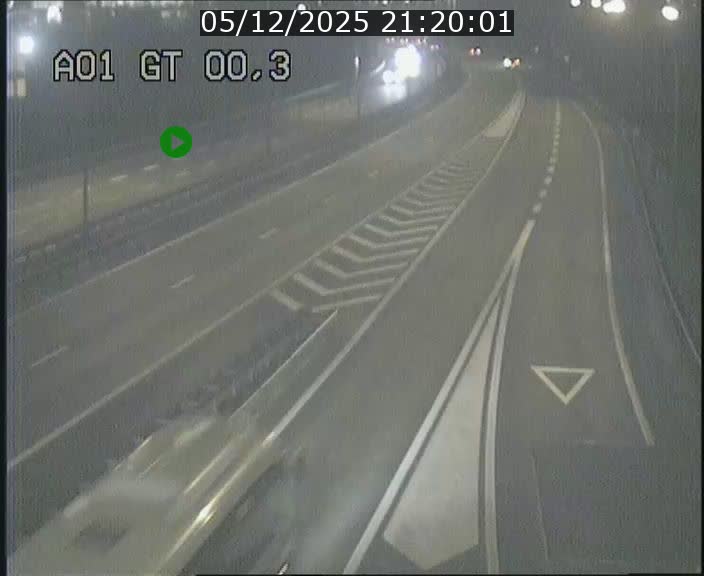 Traffic live webcam Luxembourg Croix de Gasperich - A1 direction Kirchberg - BK 0.3