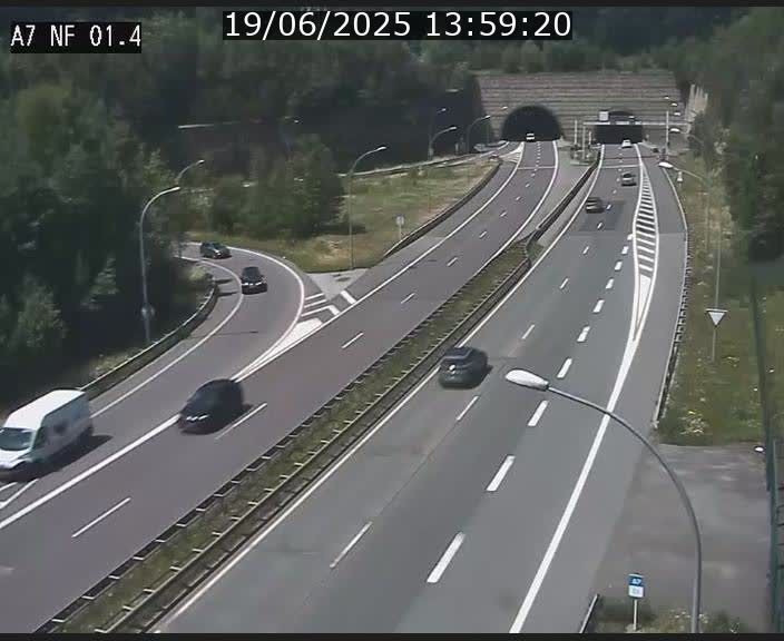 Caméra autoroute Luxembourg A7 - Echangeur Waldhaff - direction Tunnel Stafelter