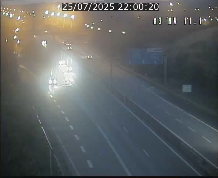 Traffic live webcam Luxembourg Croix de Bettembourg A3 - BK 11.1 - direction Luxembourg-ville