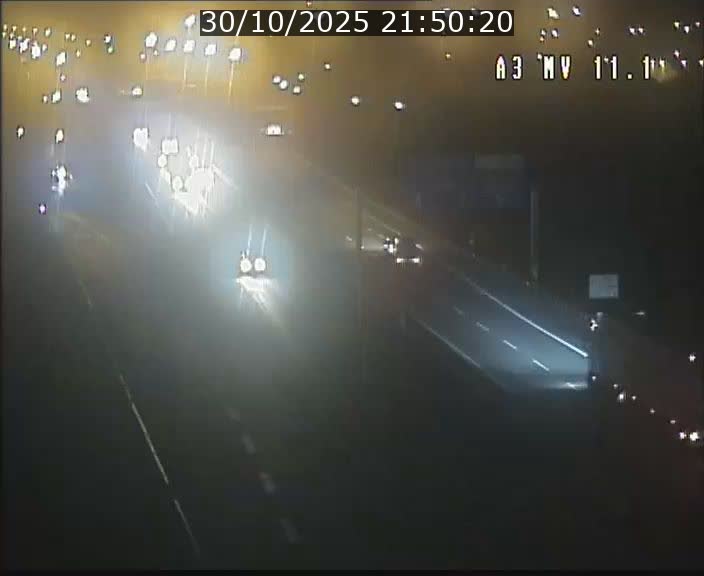 Traffic live webcam Luxembourg Croix de Bettembourg A3 - BK 11.1 - direction Luxembourg-ville