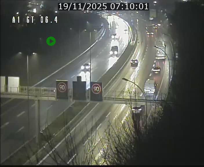 Traffic live webcam Luxembourg Hamm - A1 direction Sandweiler - BK 6.4