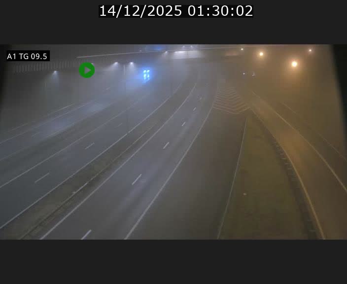 Traffic live webcam Luxembourg Jonction Grünewald - A1 direction Luxembourg-ville - BK 9.5