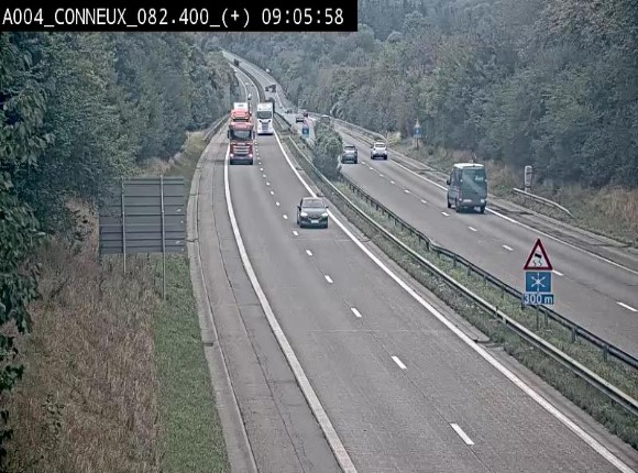 Webcam à hauteur de Conneux sur l'E411 en direction du sud de la Belgique