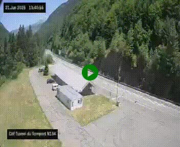 Webcam à l'entrée du tunnel du Somport, côté français, sur la N134, dans les Pyrénées, en direction de l'Espagne, à 1116 mètres d'altitude
