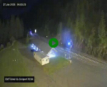 Webcam à l'entrée du tunnel du Somport, côté français, sur la N134, dans les Pyrénées, en direction de l'Espagne, à 1116 mètres d'altitude