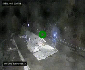 Webcam à l'entrée du tunnel du Somport, côté français, sur la N134, dans les Pyrénées, en direction de l'Espagne, à 1116 mètres d'altitude