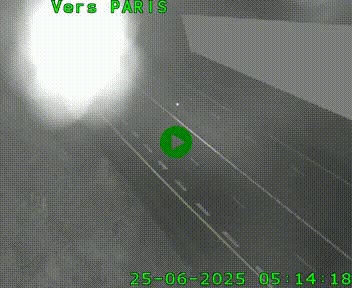 Caméra routière sur l'autoroute A20 à Saint-Pardoux-l'Ortigier, à la jonction avec l'A89. Vue orientée vers Paris
