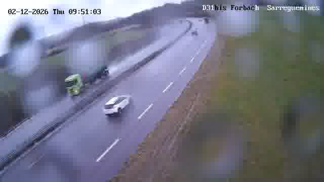 Webcam installée le long de D31bis (France) à Oeting, pointée vers Sarreguemines, utile pour suivre précisément les conditions de trafic.