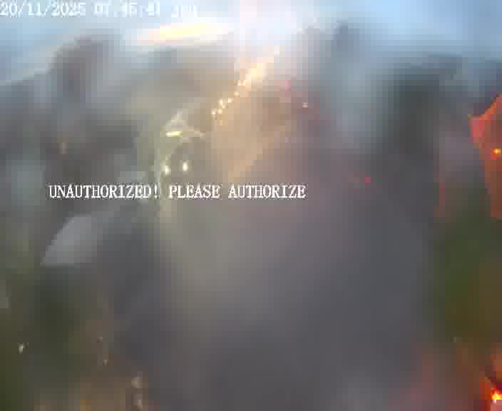 Webcam installée le long de D1 (France) à Ennery, pointée vers Metz, utile pour suivre précisément les conditions de trafic.